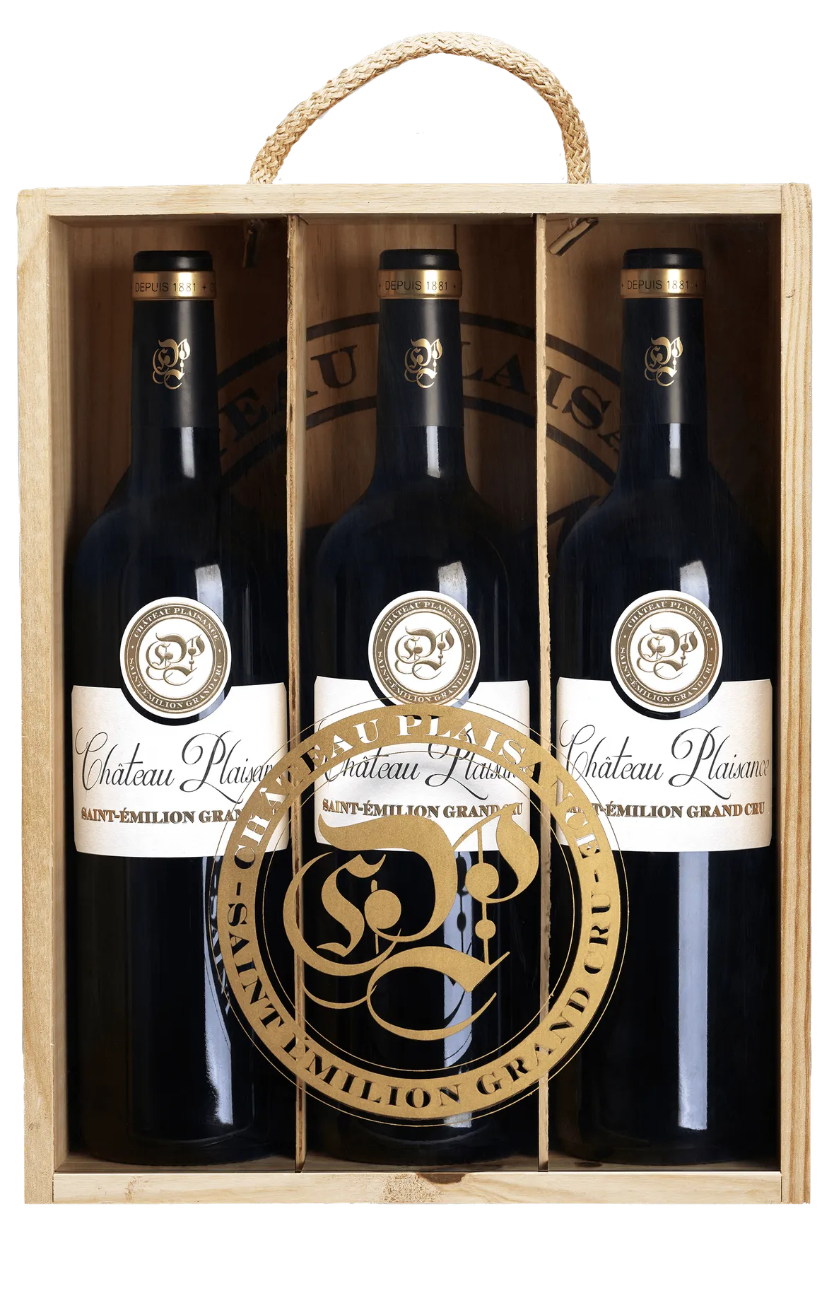 A photograph of the three bottle special gift case from Château Plaisance.